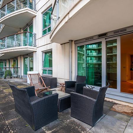 Central 2 Bed With Large Terrace London Exterior photo