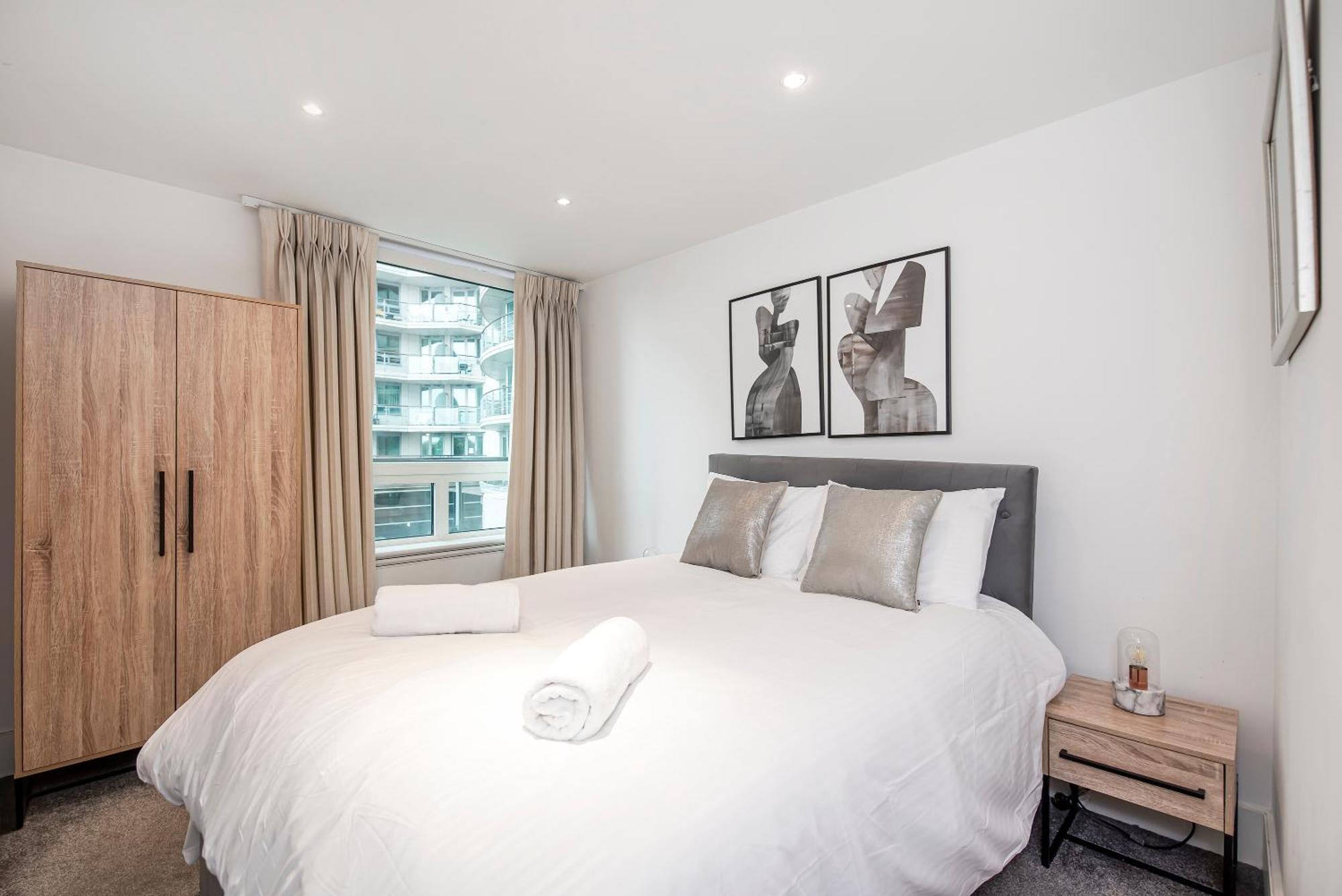 Central 2 Bed With Large Terrace London Exterior photo